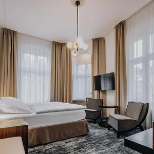 4* Hotel Ea Esplanade